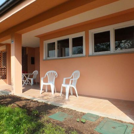 App. Monte Isola Vista Panoramica Villa ภายนอก รูปภาพ